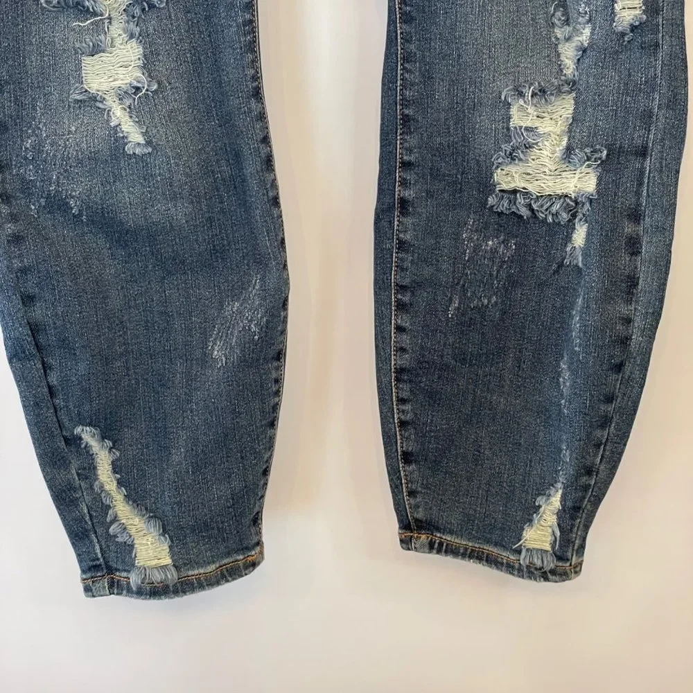 NWT Judy Blue Los Angeles Womens 22W Mid Rise Distressed Skinny Jeans JB88177 - Picture 3 of 16